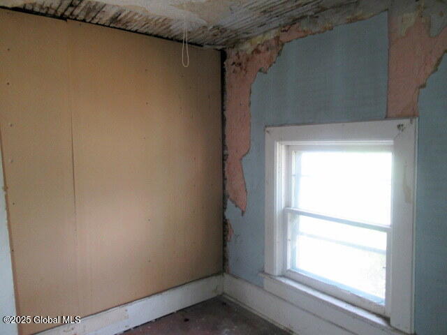 116 River Street Hudson Falls, NY 12839 - Photo 70 of 90 IMG_5028