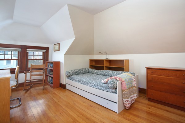 39 Hillside Road, Unit 39 Watertown, MA 02472 - Photo 17 of 20 Gallery Image 17