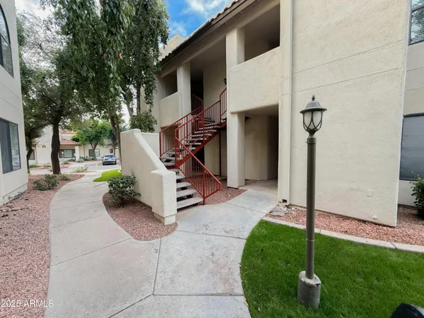 $1,795 | 750 East Northern Avenue, Unit 2030, Phoenix, AZ 85020