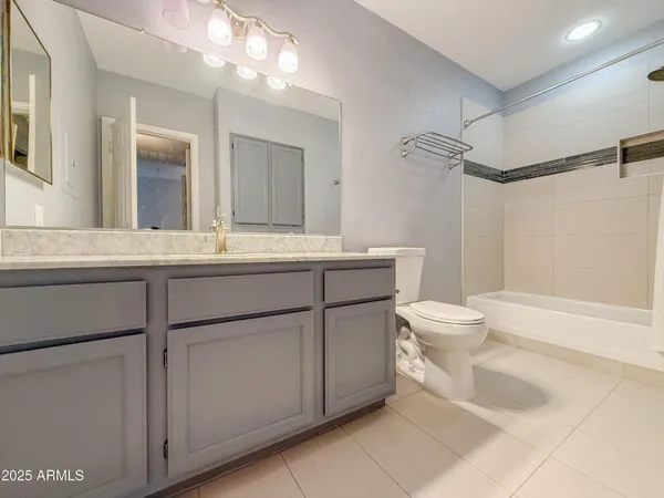 $1,795 | 750 East Northern Avenue, Unit 2030, Phoenix, AZ 85020