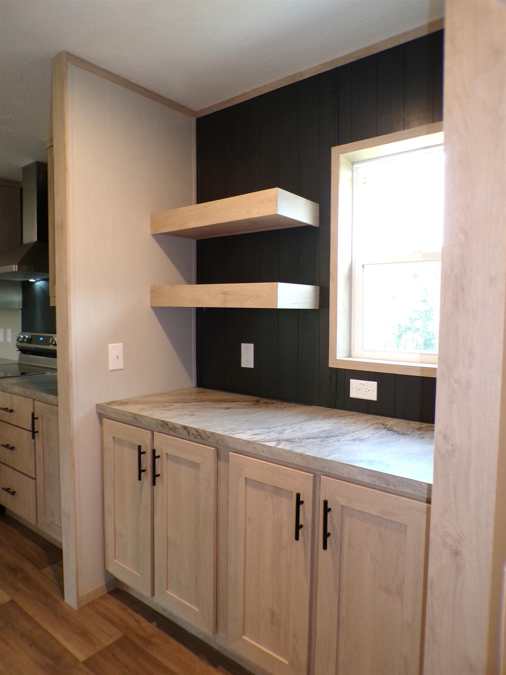325 Thompson Road Chesnee, SC 29323 - Photo 9 of 33 Gallery Image 9