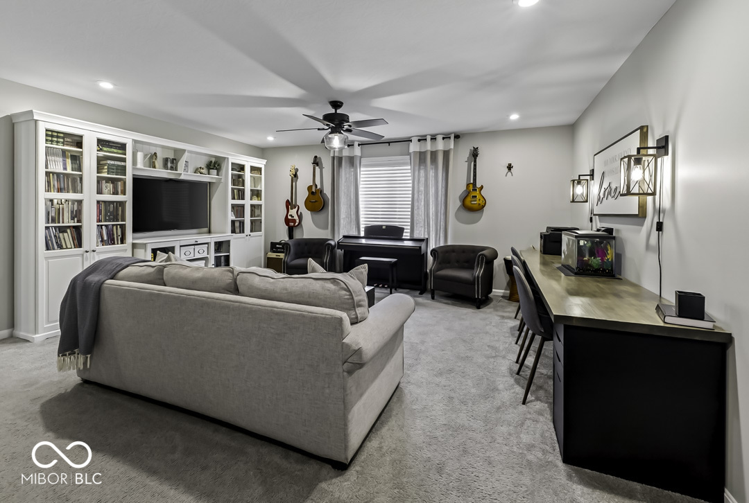 5233 Rum Cherry Way Indianapolis, IN 46237 - Photo 24 of 47