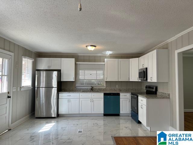 621 Chaffee Street Talladega, AL 35160 - Photo 9 of 46