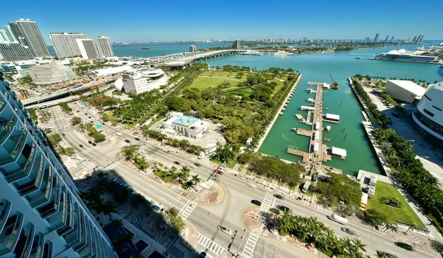 $599,000 | 888 Biscayne Boulevard, Unit 2511, Miami, FL 33132