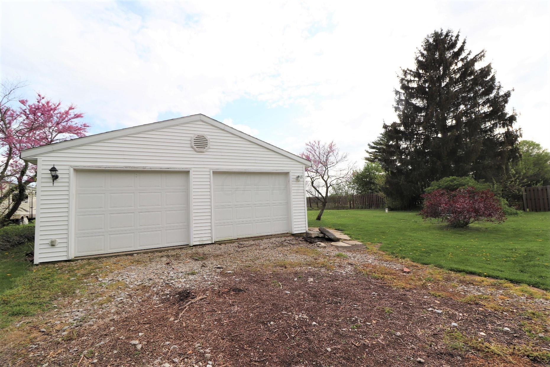 945 Cole Road Galloway, OH 43119 - Photo 34 of 52 Gallery Image 34
