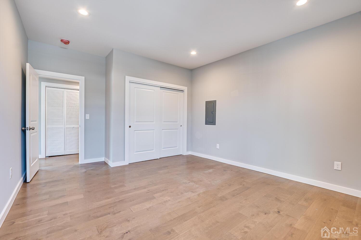 31 Sturgis Road Edison, NJ 08817 - Photo 20 of 35 a view of empty room