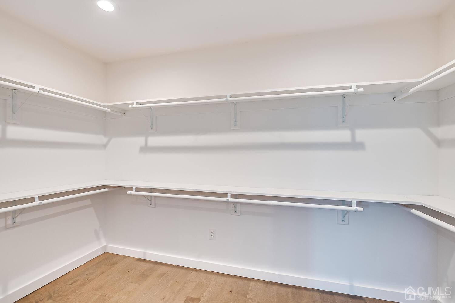 31 Sturgis Road Edison, NJ 08817 - Photo 26 of 35 a view of an empty walk in closet