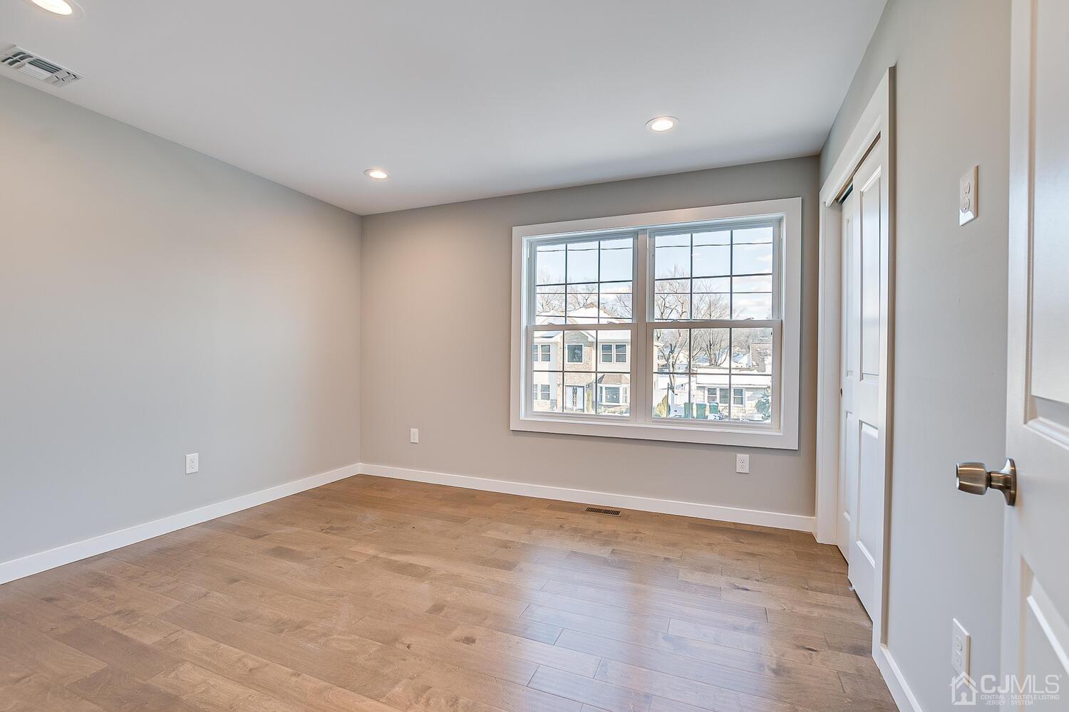 31 Sturgis Road Edison, NJ 08817 - Photo 29 of 35 a view of an empty room with a window