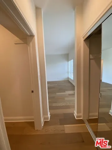 $6,950 | 125 South Elm Drive, Unit 201, Beverly Hills, CA 90212