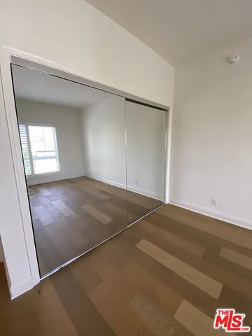 $6,950 | 125 South Elm Drive, Unit 201, Beverly Hills, CA 90212