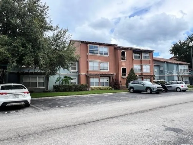 $1,400 | 5128 Conroy Road, Unit 22, Orlando, FL 32811