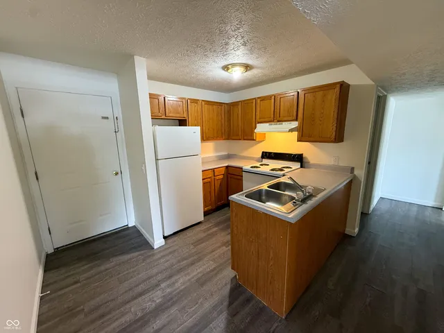 $900 | 315 North Jackson Street, Unit 4, Greencastle, IN 46135