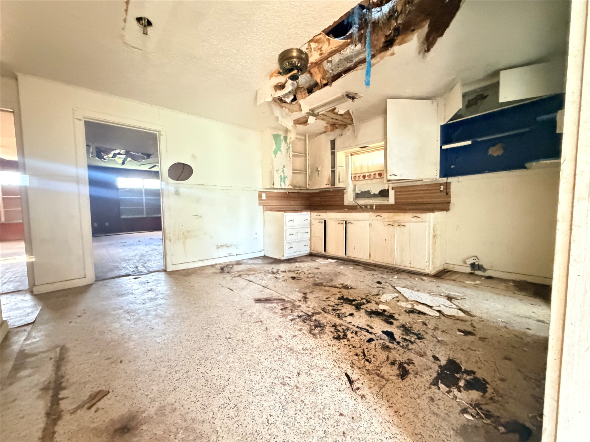 403 East Ward Street Refugio, TX 78377 - Photo 14 of 16