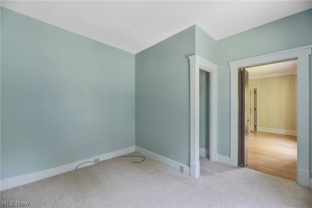 22806 Mastick Road Cleveland, OH 44126 - Photo 13 of 35