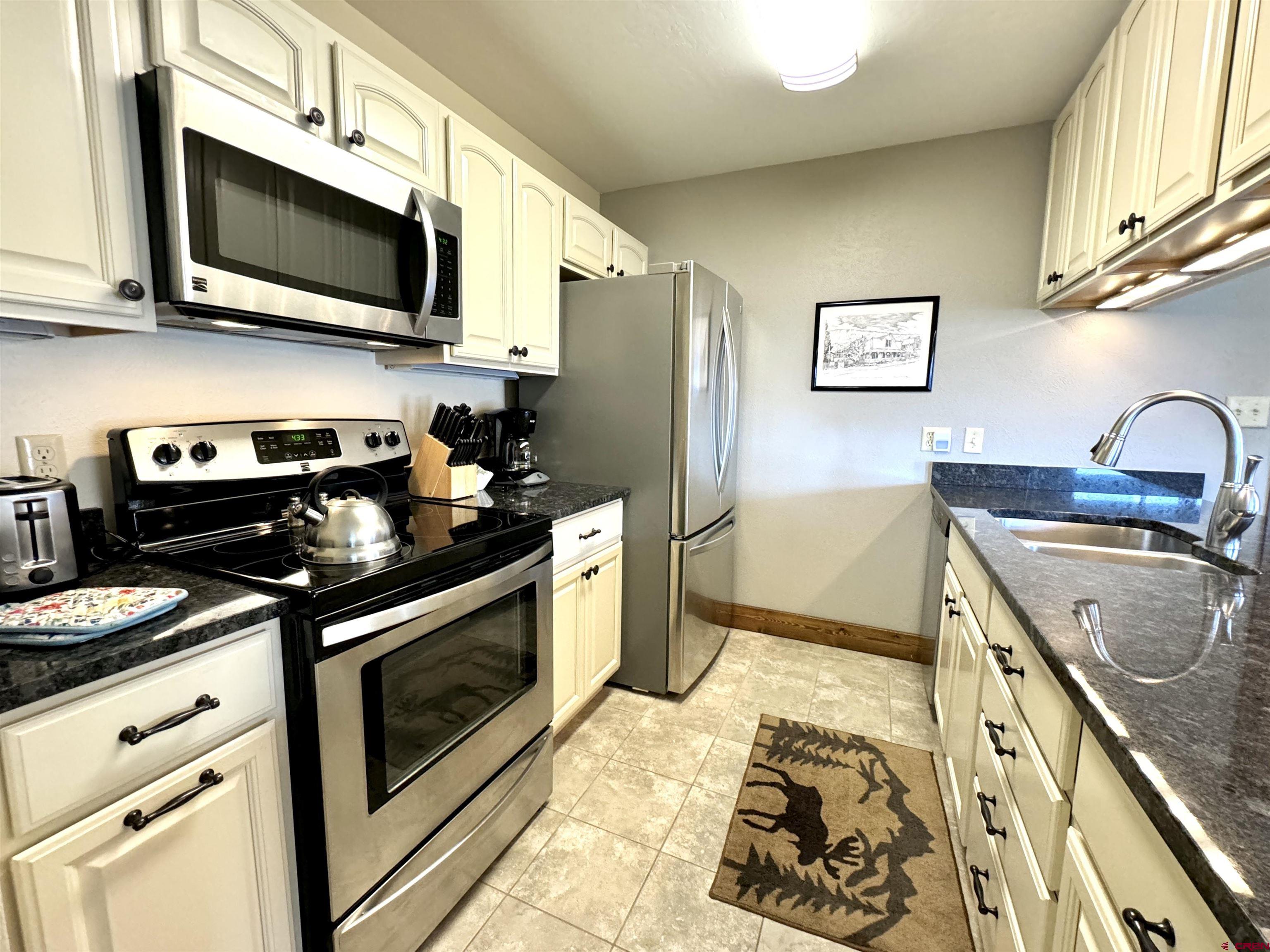 35 Emmons Road, Unit 10 Crested Butte, CO 81225 - Photo 8 of 35 Gallery Image 8