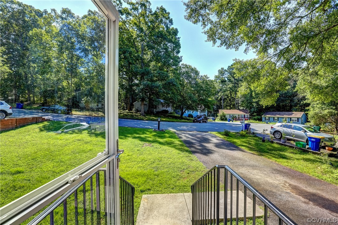1522 Rayburn Road Richmond, VA 23235 - Photo 10 of 38 a view of a balcony with yard