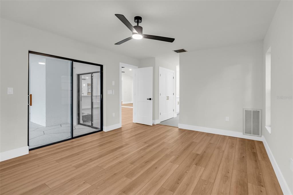 2051 Laredo Avenue Spring Hill, FL 34608 - Photo 19 of 44