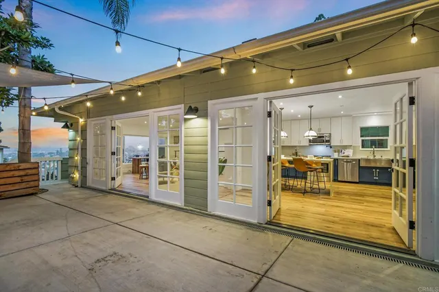 $1,250,000 | 4444 Beverly Drive, La Mesa, CA 91941