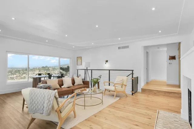 $1,250,000 | 4444 Beverly Drive, La Mesa, CA 91941