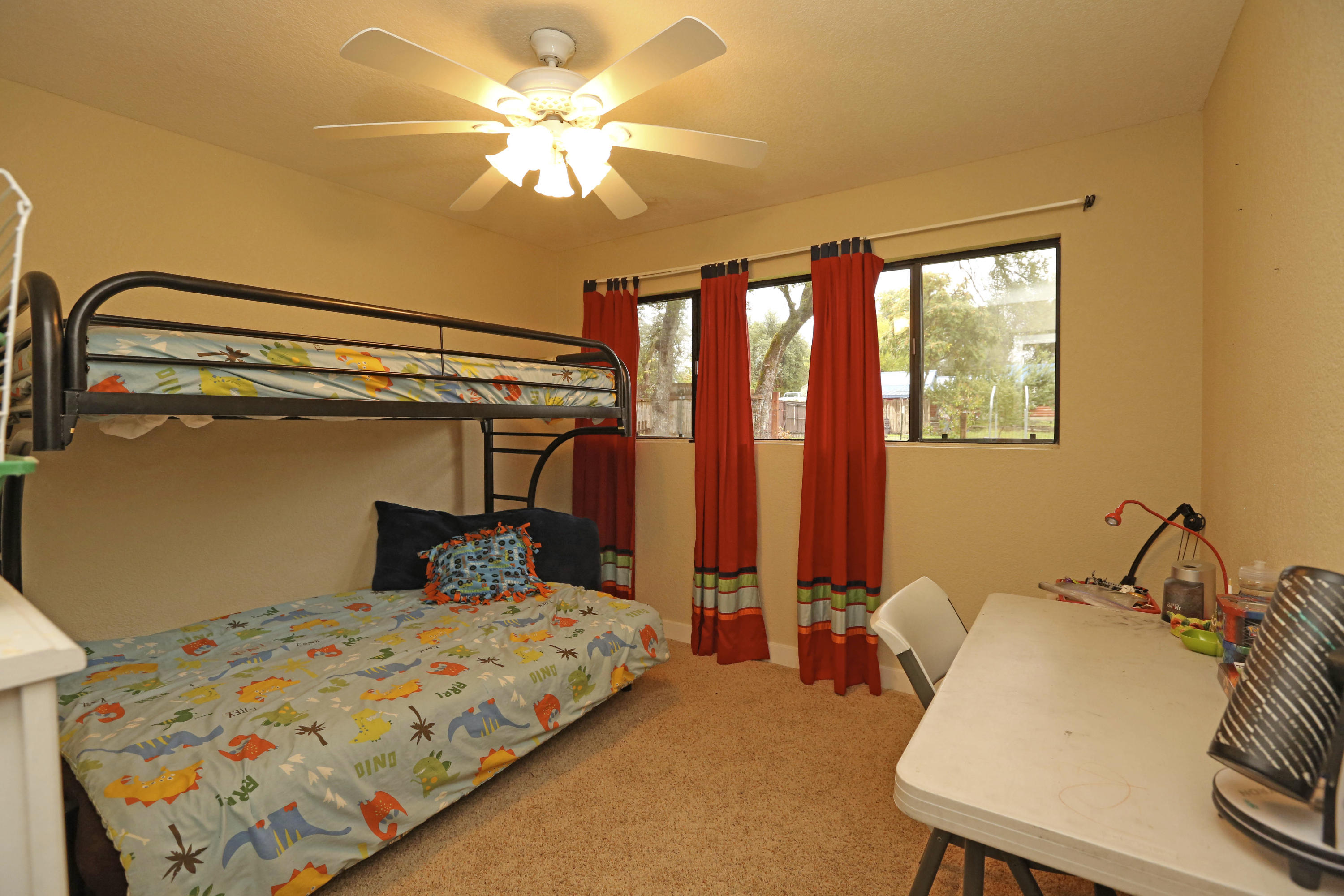 21212 Old Alturas Road Redding, CA 96003 - Photo 16 of 25 Bedroom #2