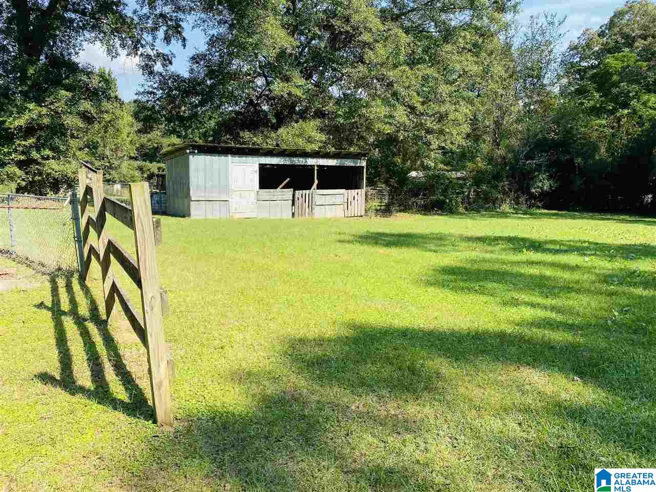 5238 Birmingport Road Mulga, AL 35118 - Photo 5 of 39
