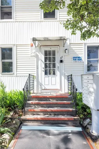 $535,000 | 89 Warren Avenue, East Providence, RI 02914