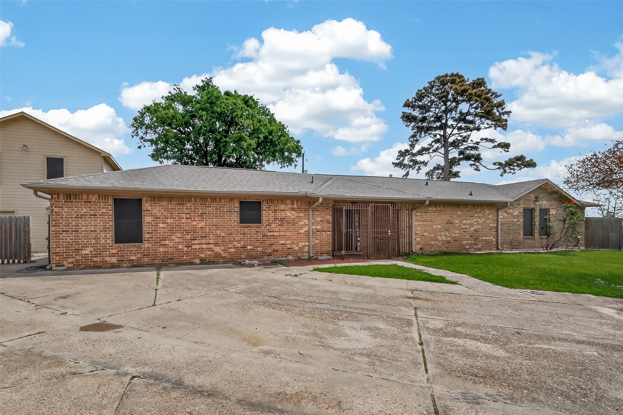 14731 Conover Court Houston, TX 77015 - Photo 1 of 49