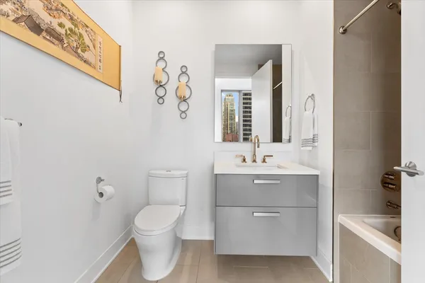 $8,300 | 403 North Wabash Avenue, Unit 10C, Chicago, IL 60611