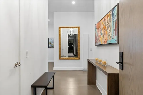 $8,300 | 403 North Wabash Avenue, Unit 10C, Chicago, IL 60611