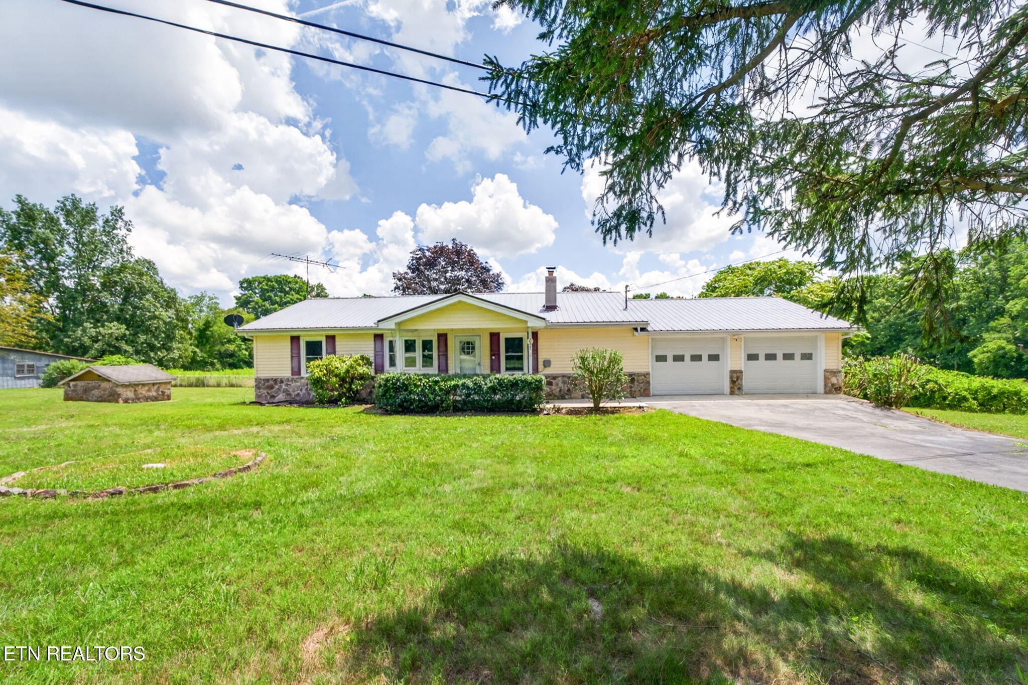 295 Bilbrey Road Crossville, TN 38571 - Photo 17 of 19