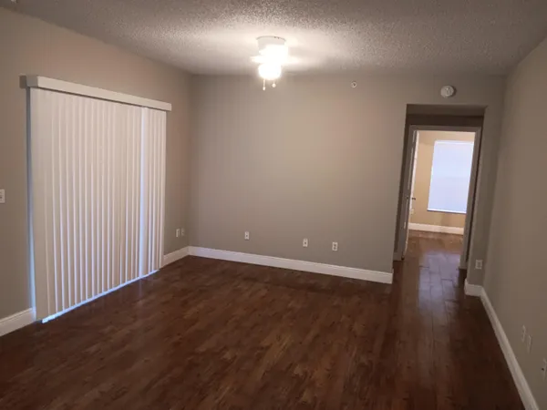 $2,200 | 5048 Lantana Road, Unit 5112, Lake Worth, FL 33463