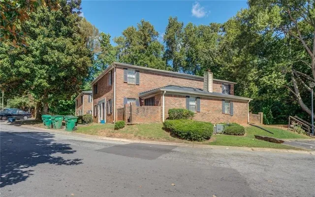 $1,350 | 115 Plantation Drive, Clarkston, GA 30021