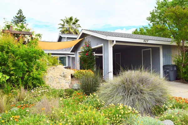 $605,000 | 527 Bluebird Place, Davis, CA 95616