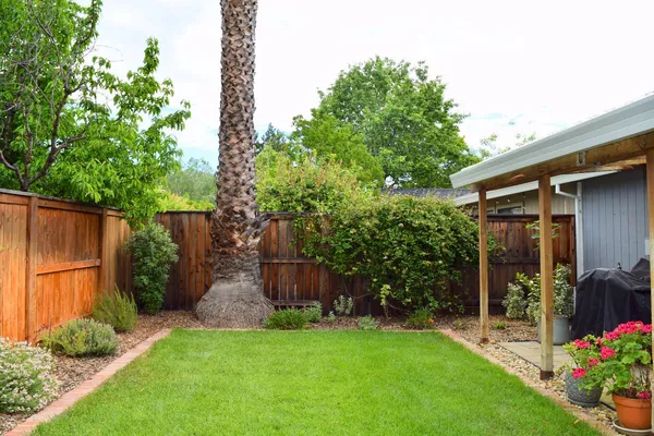 $605,000 | 527 Bluebird Place, Davis, CA 95616