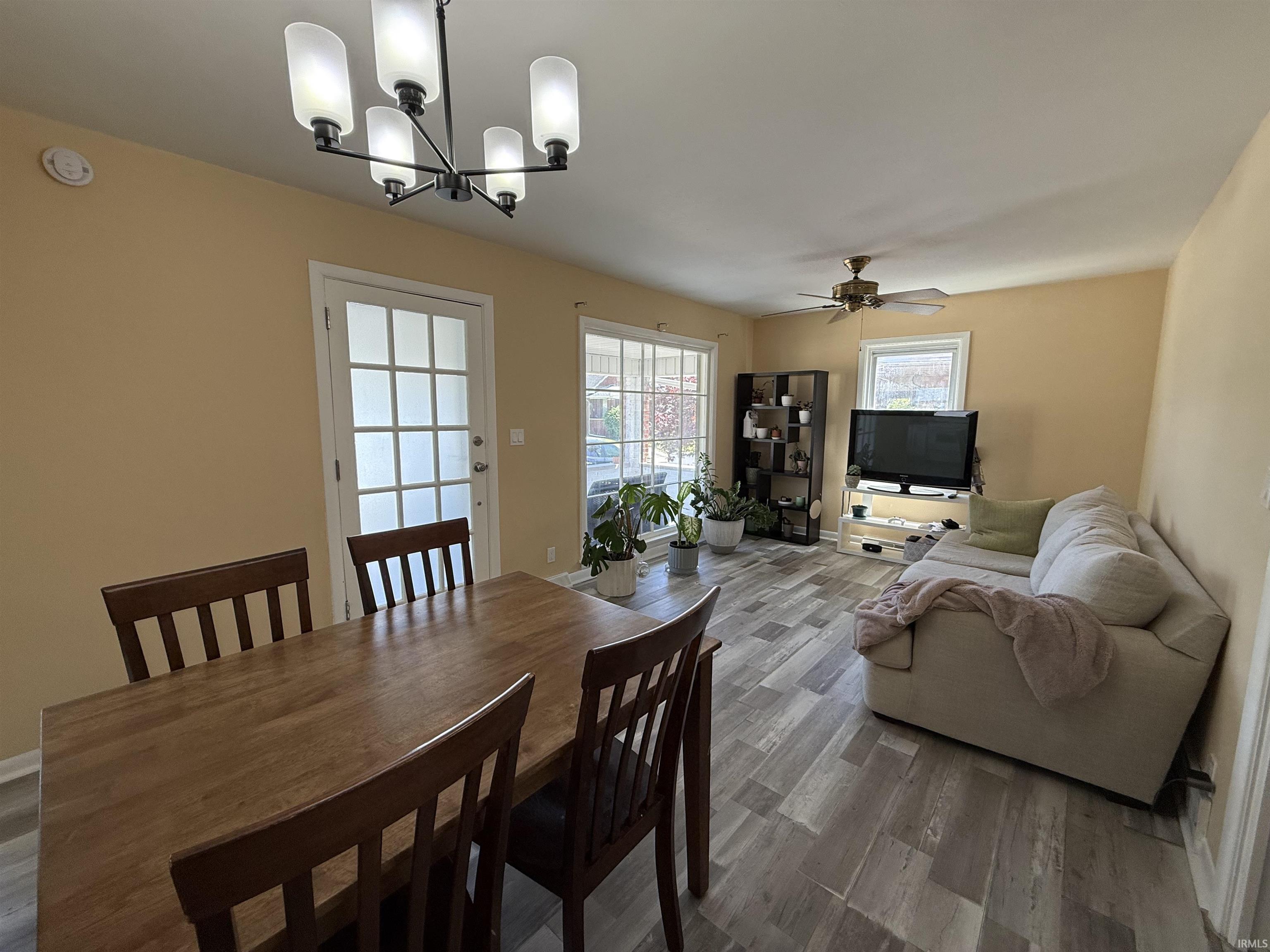 1417 Jackson Street Jasper, IN 47546 - Photo 4 of 12