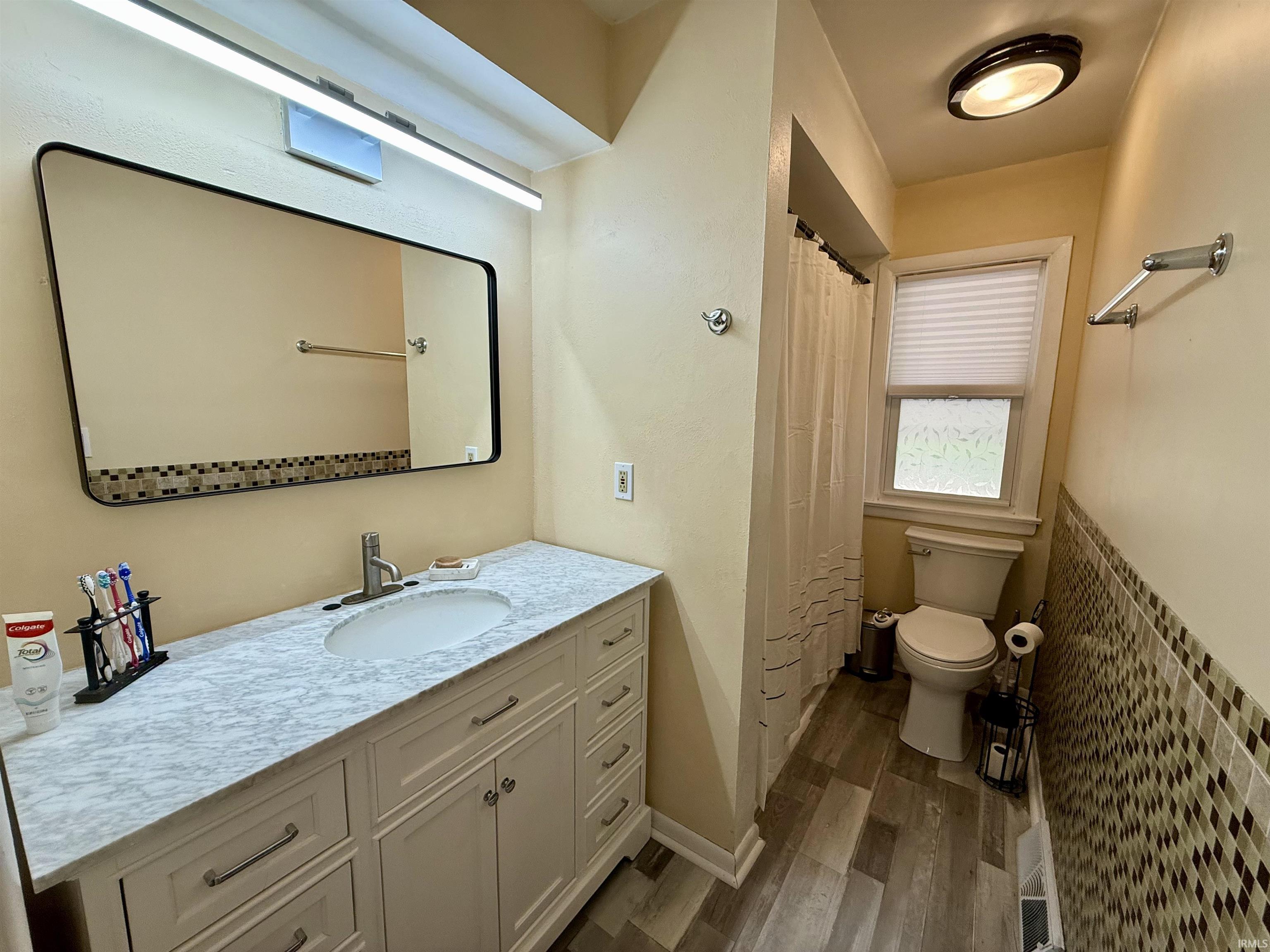 1417 Jackson Street Jasper, IN 47546 - Photo 9 of 12
