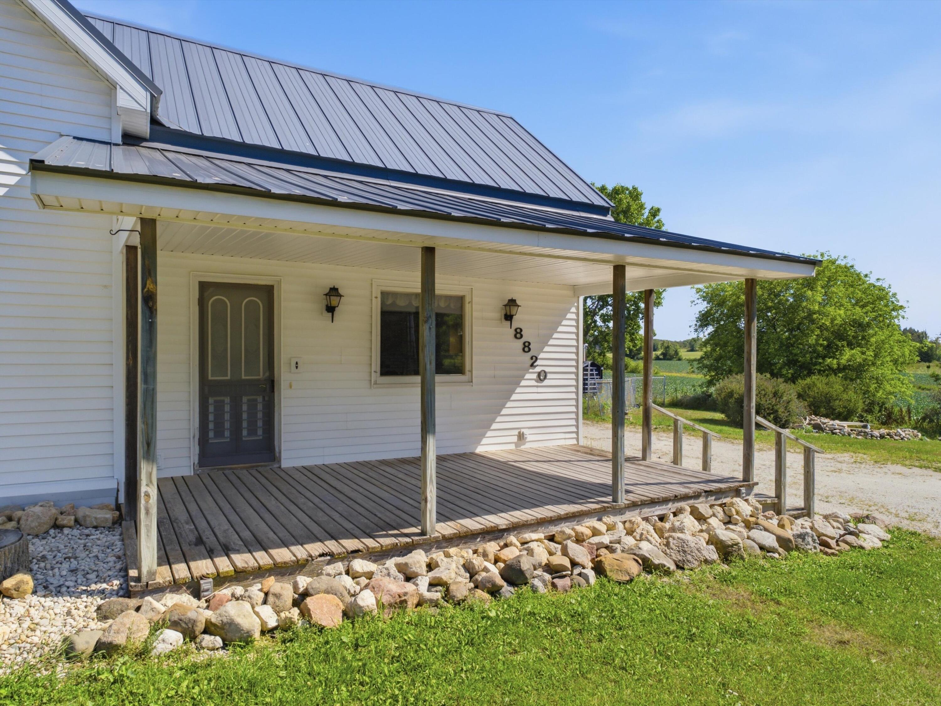 8820 Polifka Road Whitelaw, WI 54247 - Photo 2 of 40 03-DSC00559