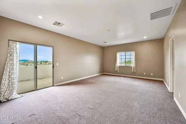 a view of empty room