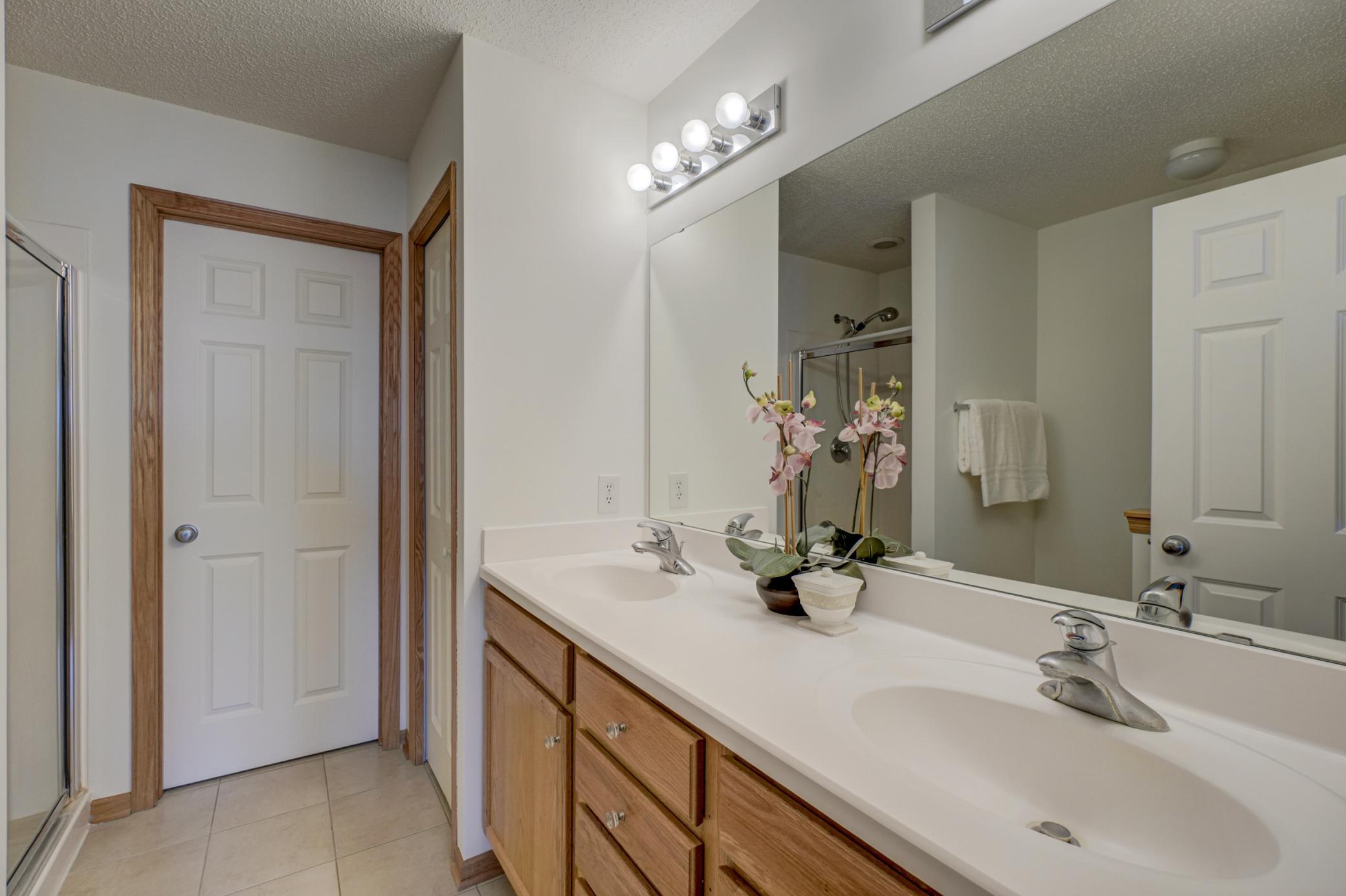 4333 Victor Path, Unit 3 Hugo, MN 55038 - Photo 15 of 22