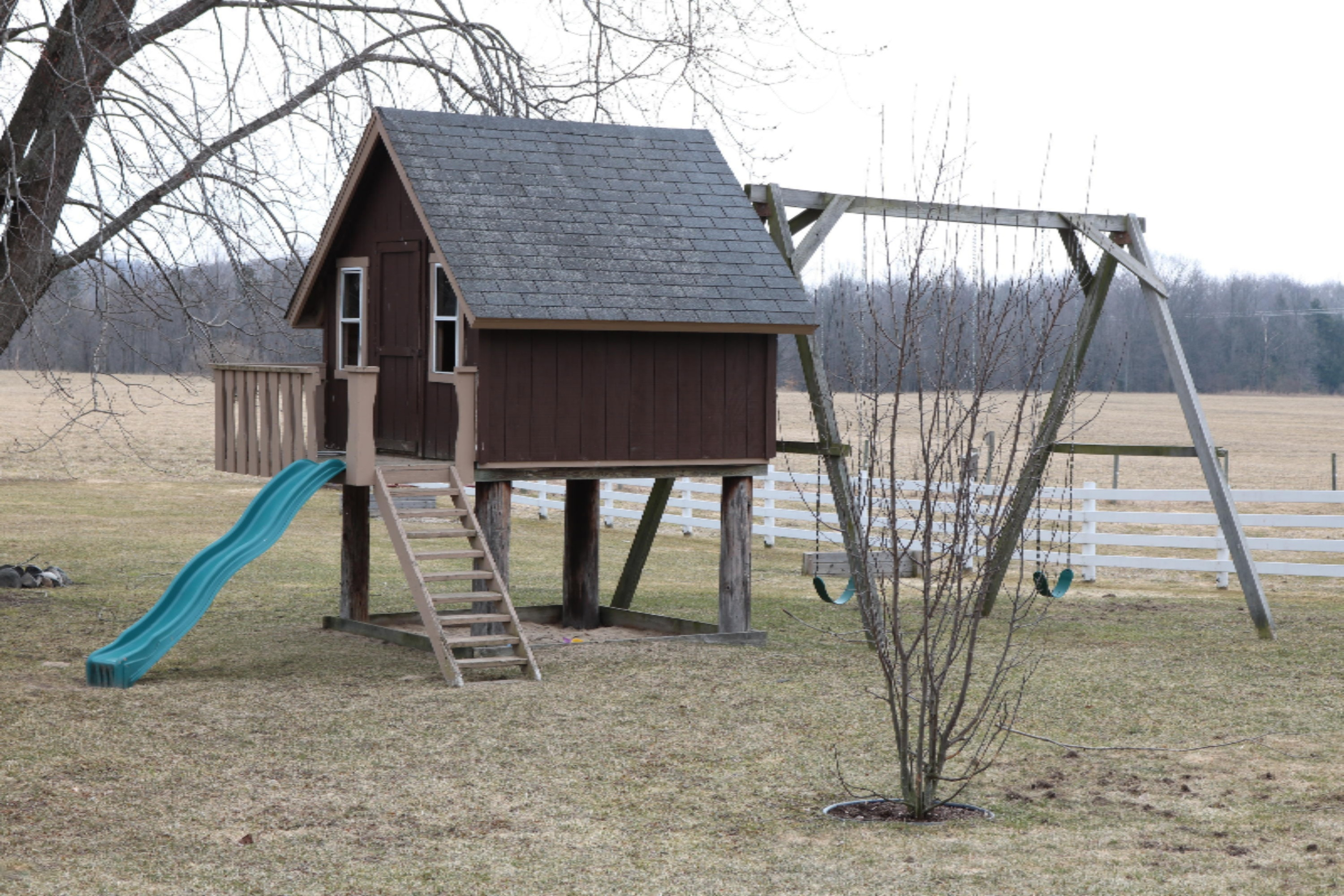 8319 Kerry Road Manistee, MI 49660 - Photo 33 of 42 IMG_2192