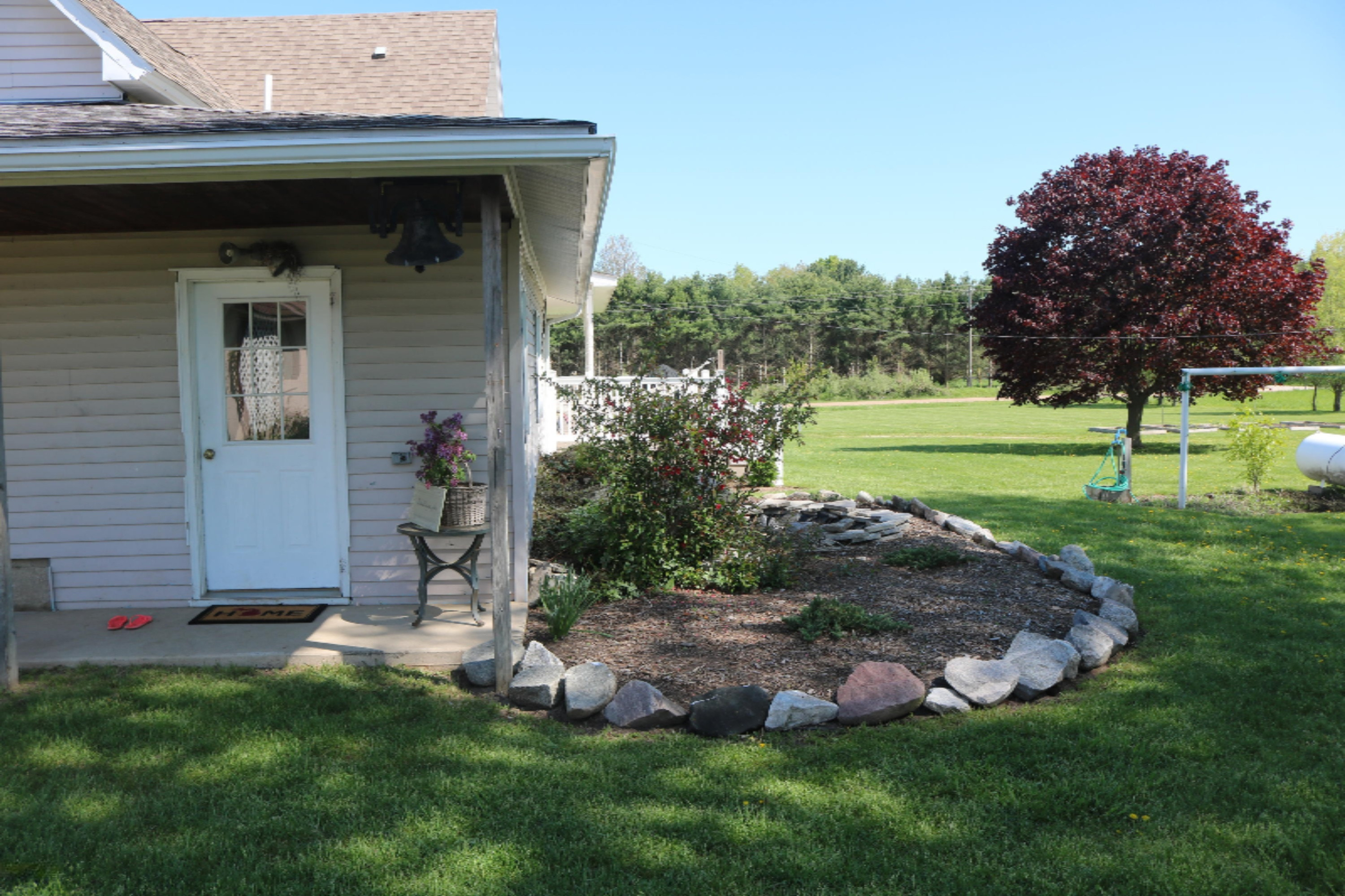 8319 Kerry Road Manistee, MI 49660 - Photo 4 of 42 IMG_2494