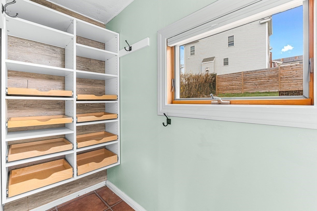 229 Fulton Street Medford, MA 02155 - Photo 24 of 34