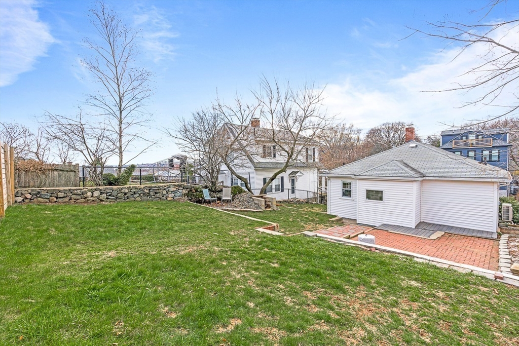 229 Fulton Street Medford, MA 02155 - Photo 27 of 34