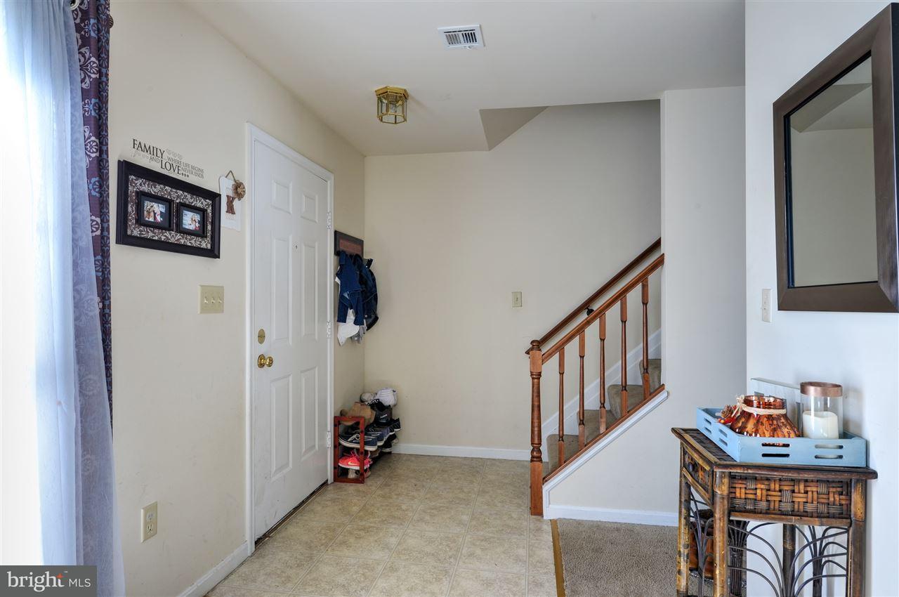 305 Saddle Ridge Court Harrisburg, PA 17110 - Photo 9 of 20