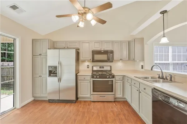 $2,600 | 328 White Oak Way, Canton, GA 30114