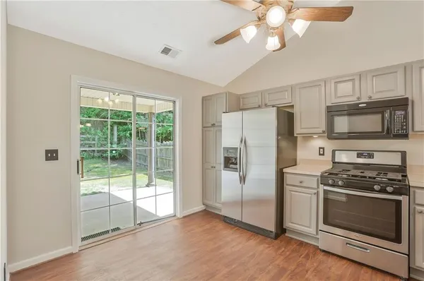 $2,600 | 328 White Oak Way, Canton, GA 30114