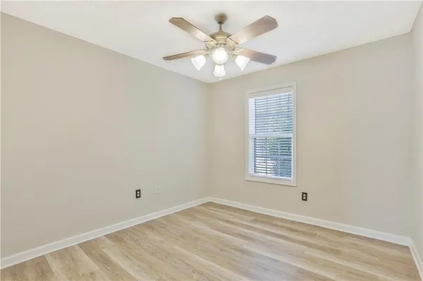 $2,600 | 328 White Oak Way, Canton, GA 30114