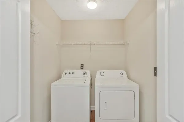 $2,600 | 328 White Oak Way, Canton, GA 30114