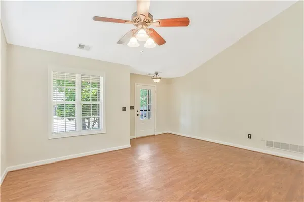 $2,600 | 328 White Oak Way, Canton, GA 30114