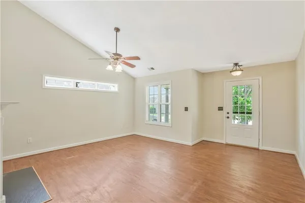 $2,600 | 328 White Oak Way, Canton, GA 30114